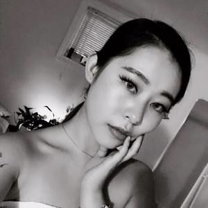 Meet your Posher, Connie